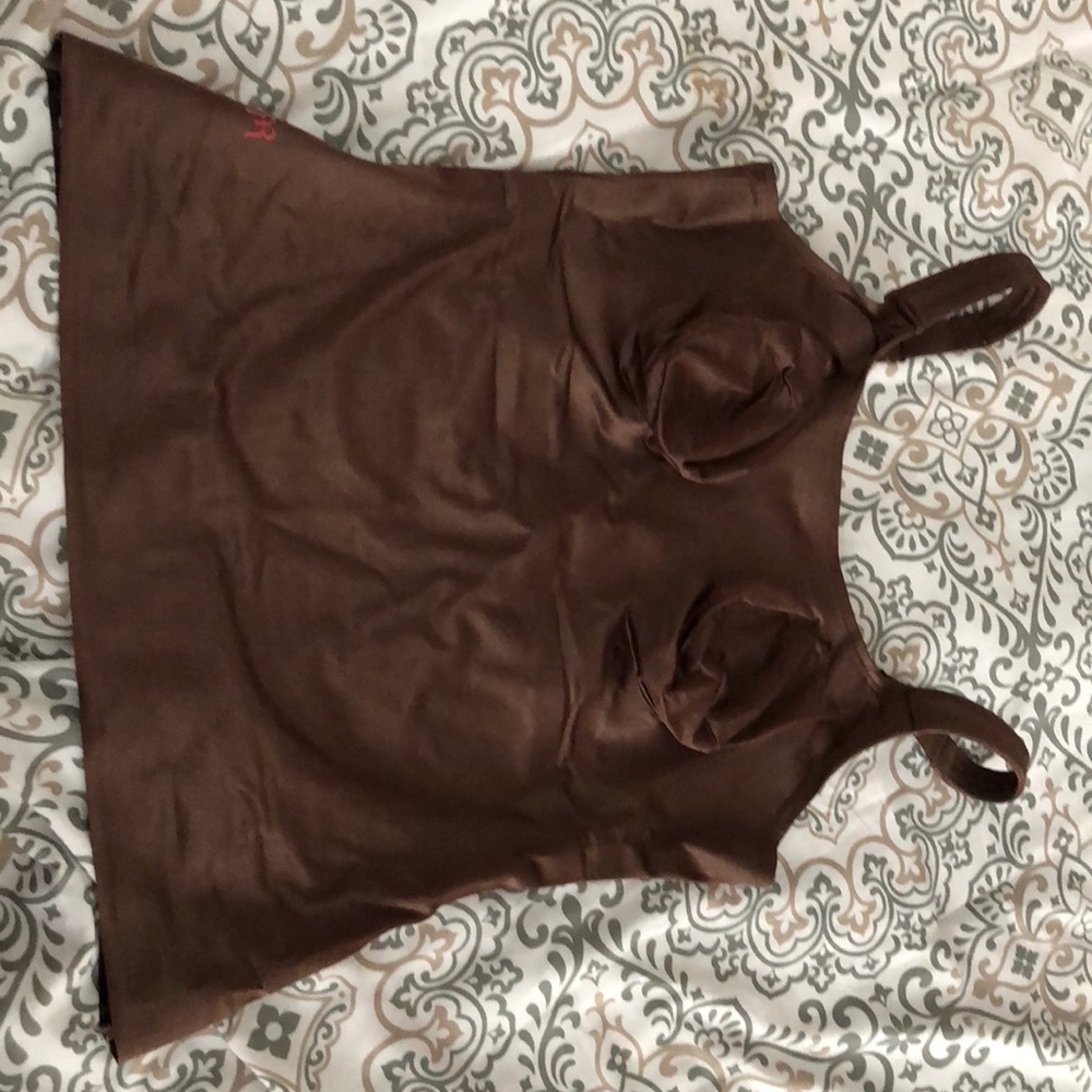 Ruby Ribbon tank 38